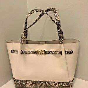 Michael Kors Tote
